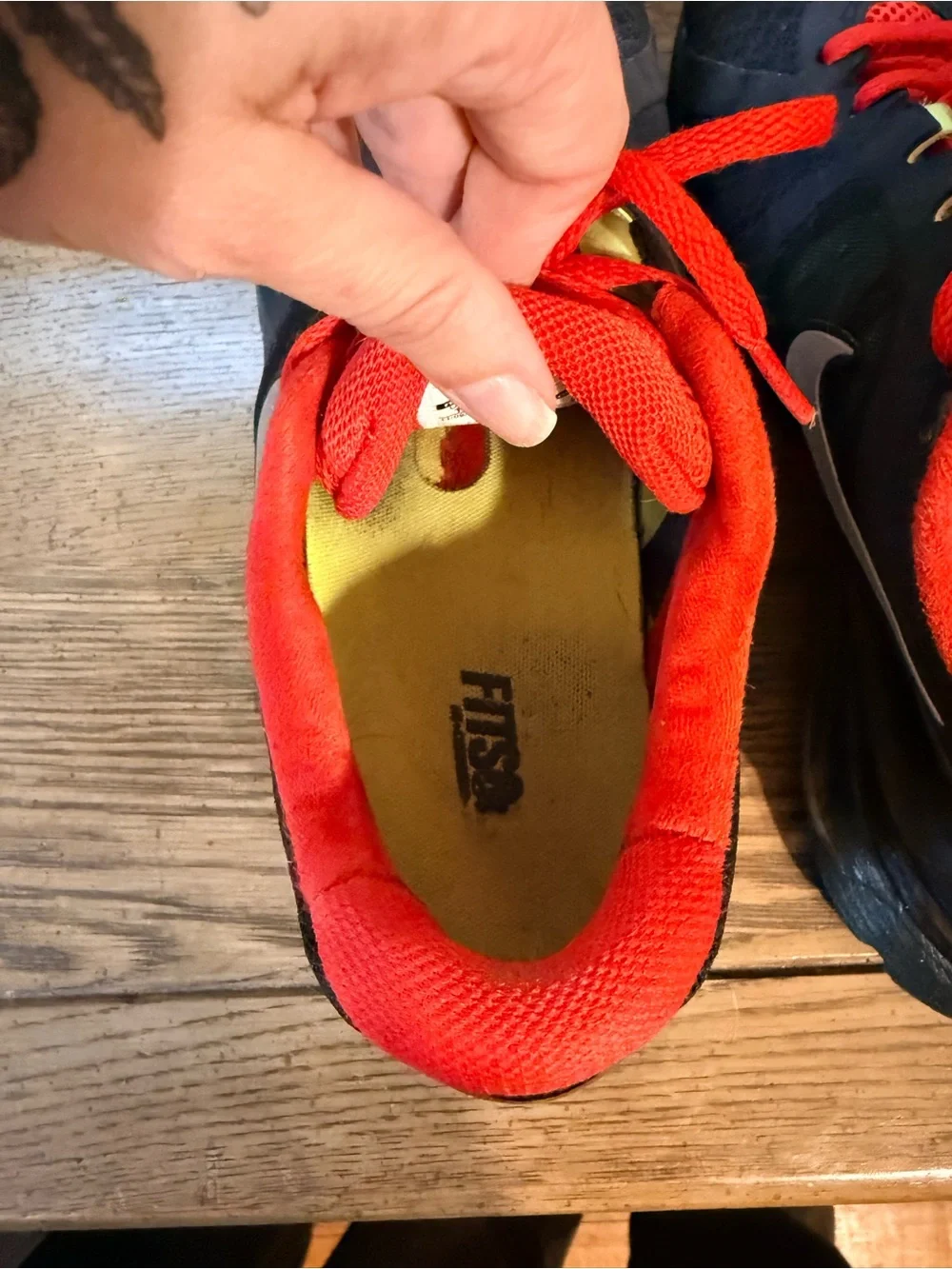 Nike cushioning laces daily